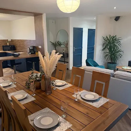 La Parenthese, Maison Lumineuse Avec Jardin & Grande Terrasse Proche Du Puy Dufou 別荘 *