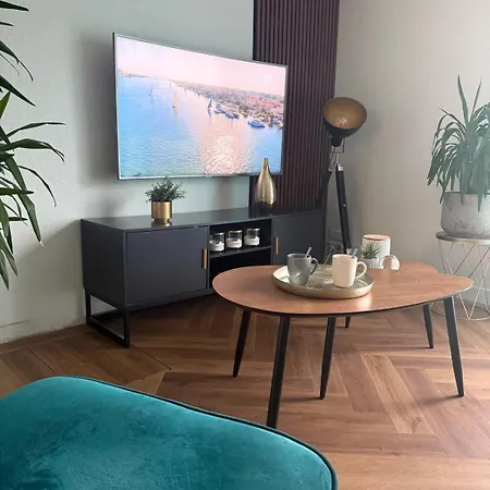 La Parenthese, Maison Lumineuse Avec Jardin & Grande Terrasse Proche Du Puy Dufou 別荘